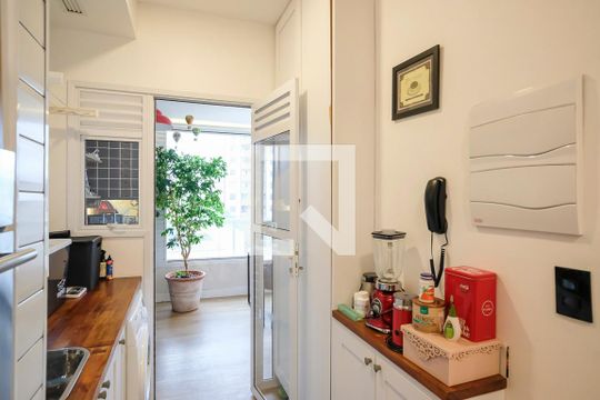 Área de serviço de apartamento à venda com 3 quartos, 77m² em Vila Caminho do Mar, São Bernardo do Campo