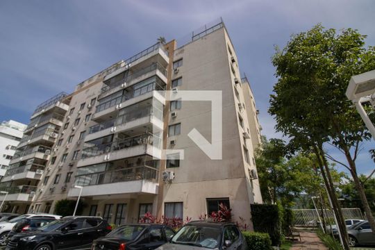 Fachada de apartamento à venda com 3 quartos, 211m² em Recreio dos Bandeirantes, Rio de Janeiro