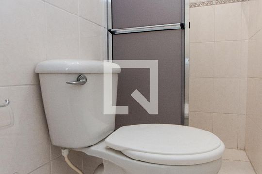 Banheiro da Suíte de casa de condomínio à venda com 3 quartos, 85m² em Vila Isolina Mazzei, São Paulo