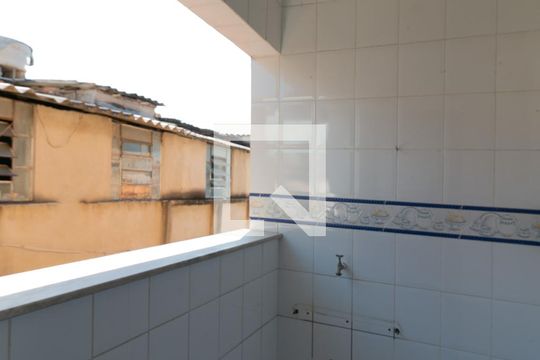 Área de Serviço de apartamento para alugar com 2 quartos, 60m² em Itatiaia, Belo Horizonte