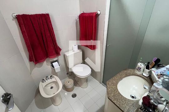 Banheiro da Suíte 1 de apartamento à venda com 4 quartos, 203m² em Cerqueira César, São Paulo