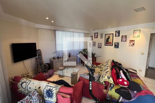 Sala de apartamento à venda com 4 quartos, 203m² em Cerqueira César, São Paulo