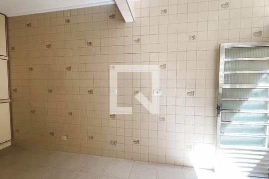 Cozinha de casa à venda com 4 quartos, 380m² em Vila Baruel, São Paulo
