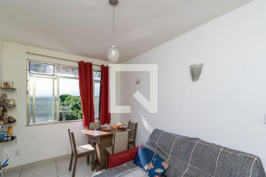 Apartamento para alugar com 1 quarto, 31m² em Irajá, Rio de Janeiro