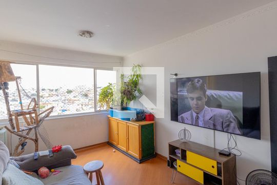 Sala de apartamento à venda com 2 quartos, 77m² em Vila São Geraldo, São Paulo