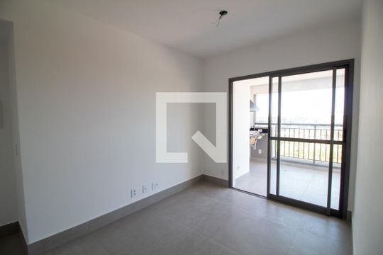 Sala de apartamento à venda com 2 quartos, 51m² em Santo Amaro, São Paulo