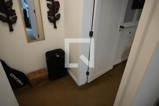 Sala de casa à venda com 3 quartos, 320m² em Pinheiros, São Paulo