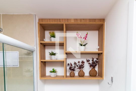 Banheiro de apartamento para alugar com 1 quarto, 21m² em Lapa, São Paulo