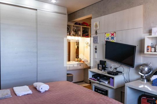Quarto 4 de casa para alugar com 4 quartos, 596m² em Estoril, Belo Horizonte