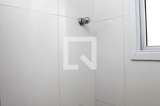 Banheiro 2 de apartamento à venda com 2 quartos, 84m² em São João, Porto Alegre