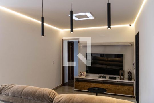 Apartamento à venda com 3 quartos, 83m² em Belvedere, Belo Horizonte