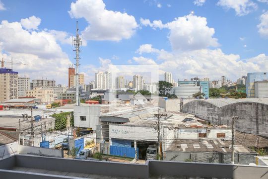 Vista da Sala de apartamento para alugar com 2 quartos, 34m² em Barra Funda, São Paulo