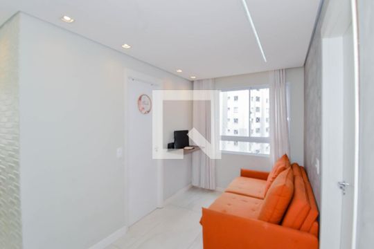 Sala de apartamento para alugar com 2 quartos, 37m² em Vila das Bandeiras, Guarulhos