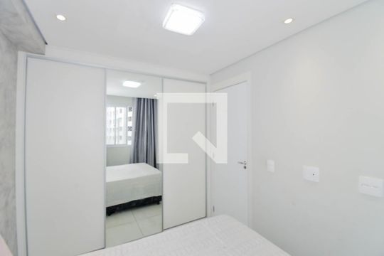 Quarto 2 de apartamento para alugar com 2 quartos, 37m² em Vila das Bandeiras, Guarulhos