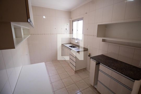 COZINHA de apartamento para alugar com 2 quartos, 75m² em Jardim Chapadão, Campinas