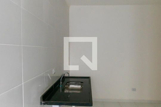Cozinha de apartamento para alugar com 1 quarto, 28m² em Quinta da Paineira, São Paulo