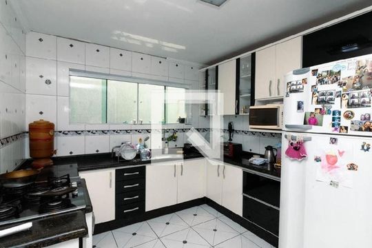 Cozinha de casa à venda com 3 quartos, 180m² em Vila Buenos Aires, São Paulo
