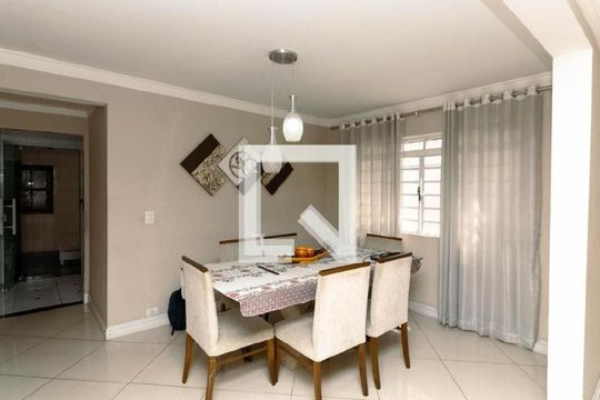 Sala de casa à venda com 3 quartos, 180m² em Vila Buenos Aires, São Paulo