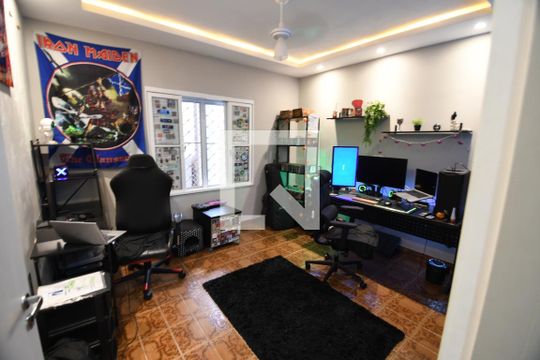 Quarto 2 de casa à venda com 3 quartos, 179m² em Jardim Quarto Centenário, Campinas