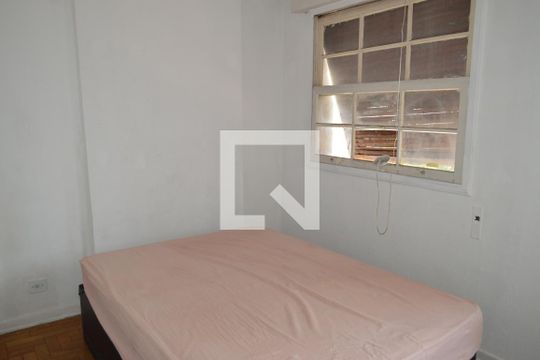 Sala/Quarto de kitnet/studio à venda com 1 quarto, 41m² em Liberdade, São Paulo
