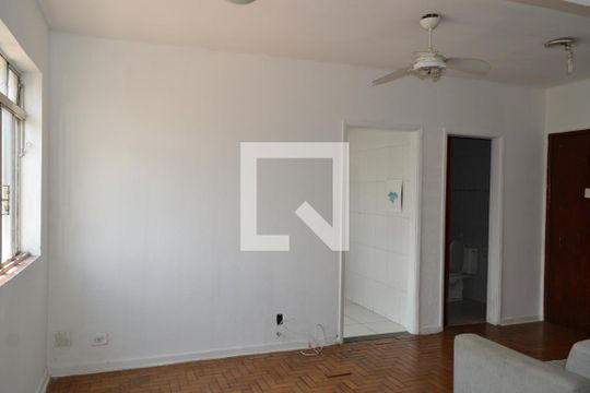 Sala/Quarto de kitnet/studio à venda com 1 quarto, 41m² em Liberdade, São Paulo