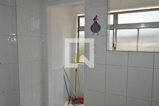 Cozinha de kitnet/studio à venda com 1 quarto, 41m² em Liberdade, São Paulo