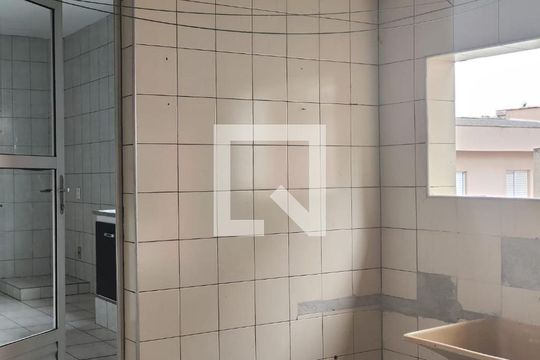 Área de serviço 2 de casa à venda com 2 quartos, 180m² em Vila Alzira, Santo André