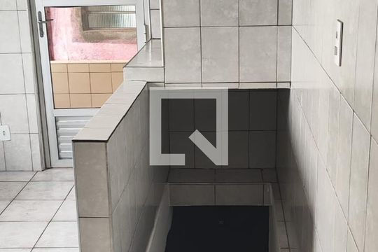 Cozinha 1 de casa à venda com 2 quartos, 180m² em Vila Alzira, Santo André