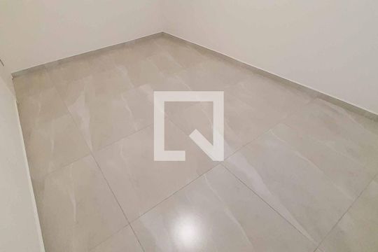 Quarto 1 de apartamento para alugar com 1 quarto, 43m² em Vila Yolanda, Osasco