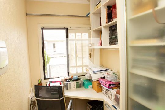 Escritório/Corredor de casa à venda com 3 quartos, 200m² em Marechal Rondon, Canoas