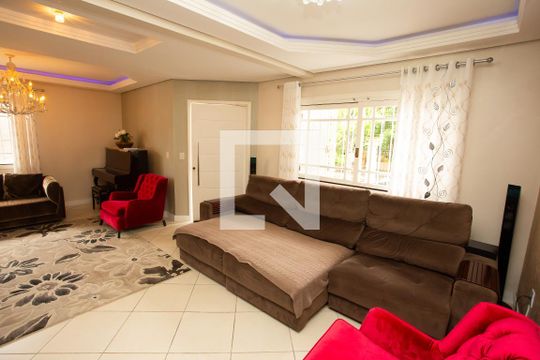Sala de casa à venda com 3 quartos, 200m² em Marechal Rondon, Canoas