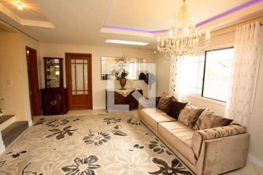 Sala de casa à venda com 3 quartos, 200m² em Marechal Rondon, Canoas