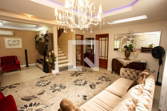 Sala de casa à venda com 3 quartos, 200m² em Marechal Rondon, Canoas