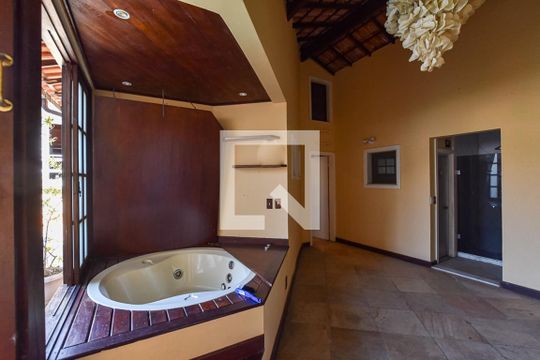 Área comum de casa de condomínio à venda com 3 quartos, 300m² em Itaipu, Niterói