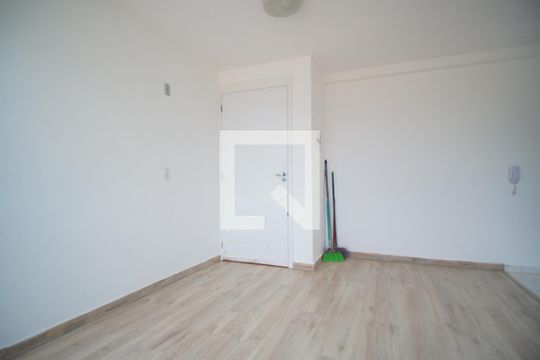 Sala de apartamento à venda com 2 quartos, 44m² em Sarandi, Porto Alegre