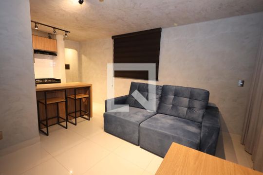Sala de apartamento à venda com 2 quartos, 68m² em Vila Rosa, Goiânia