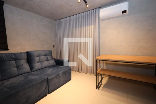 Sala de apartamento à venda com 2 quartos, 68m² em Vila Rosa, Goiânia