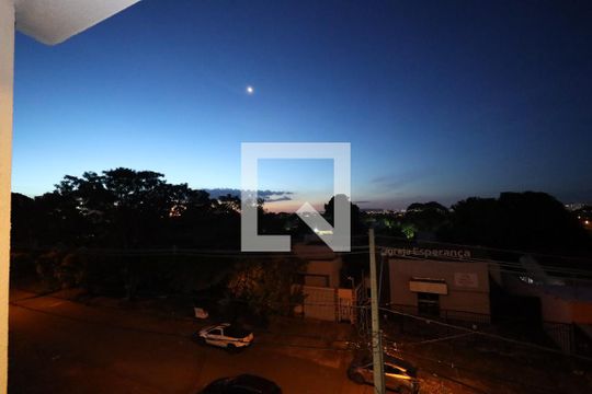 Vista da Sacada de apartamento à venda com 2 quartos, 68m² em Vila Rosa, Goiânia