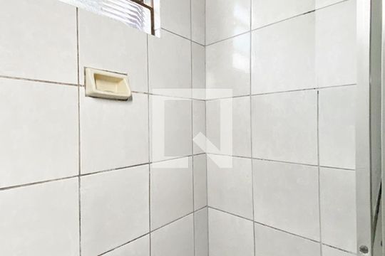 Banheiro  de casa para alugar com 2 quartos, 86m² em Liberdade, Novo Hamburgo