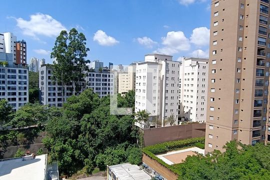 Vista da Sala de apartamento para alugar com 1 quarto, 30m² em Vila Suzana, São Paulo