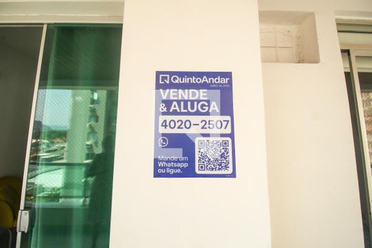 Plaquinha de apartamento à venda com 2 quartos, 86m² em Barra da Tijuca, Rio de Janeiro