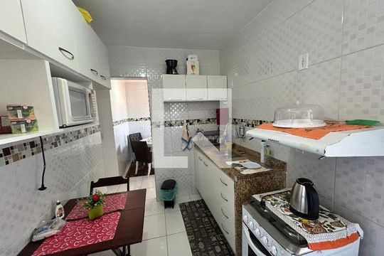 Cozinha de casa à venda com 2 quartos, 80m² em Inhaúma, Rio de Janeiro