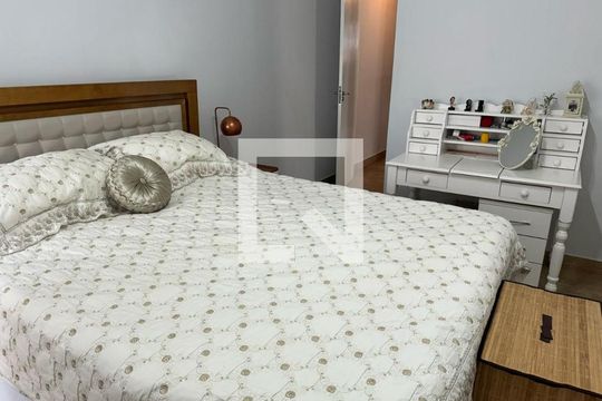 Foto 11 de casa de condomínio à venda com 3 quartos, 230m² em Jardim Londrina, São Paulo