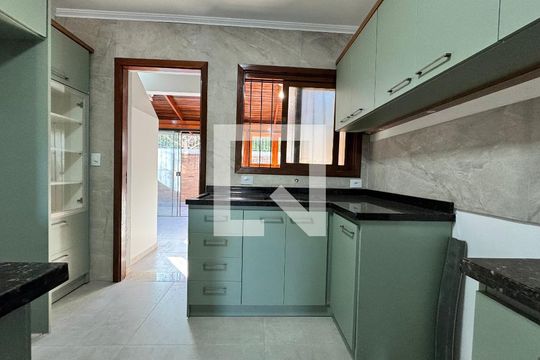 Cozinha de casa de condomínio à venda com 3 quartos, 102m² em Scharlau, São Leopoldo