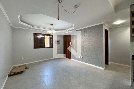 Sala de casa de condomínio à venda com 3 quartos, 102m² em Scharlau, São Leopoldo
