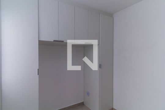 Quarto de kitnet/studio à venda com 1 quarto, 27m² em Vila Darli, São Paulo