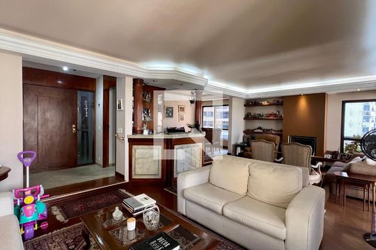 Apartamento à venda com 3 quartos, 240m² em Vila Mariana, São Paulo