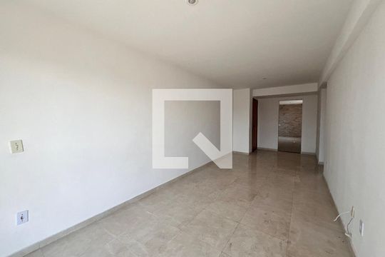 Sala de apartamento à venda com 3 quartos, 80m² em Taquara, Rio de Janeiro