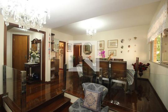 Sala de jantar de apartamento à venda com 4 quartos, 180m² em Lourdes, Belo Horizonte