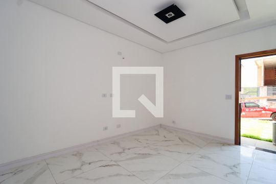 Sala de casa de condomínio à venda com 3 quartos, 103m² em Jardim Mirna, Taboão da Serra